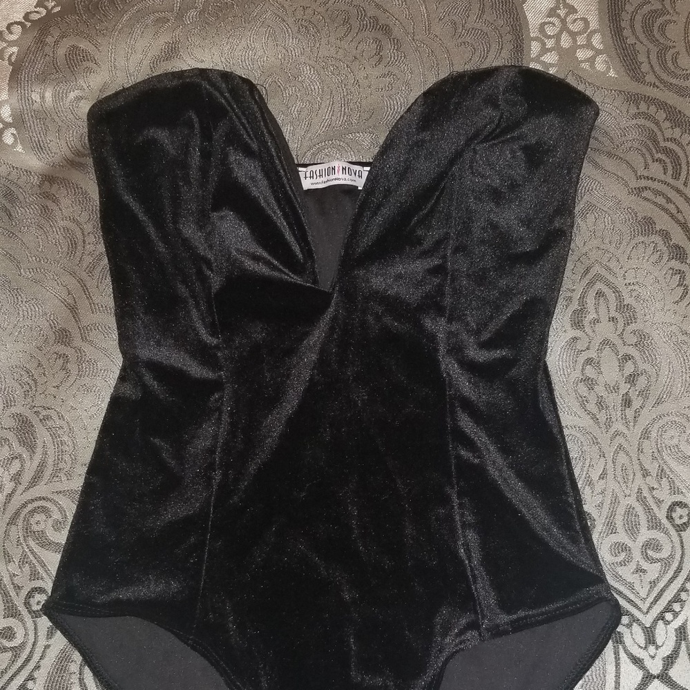 Fashion nova top
